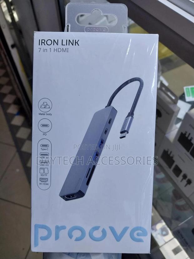 Proove Iron Link 7 in 1 (2*Type-C + 2*Usb3.0 + Hdmi + Sd/Tf) Hub. - main view