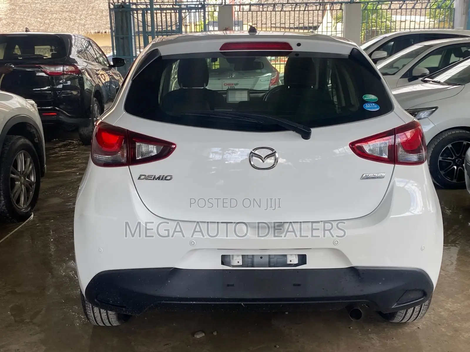Mazda Demio 2018 White