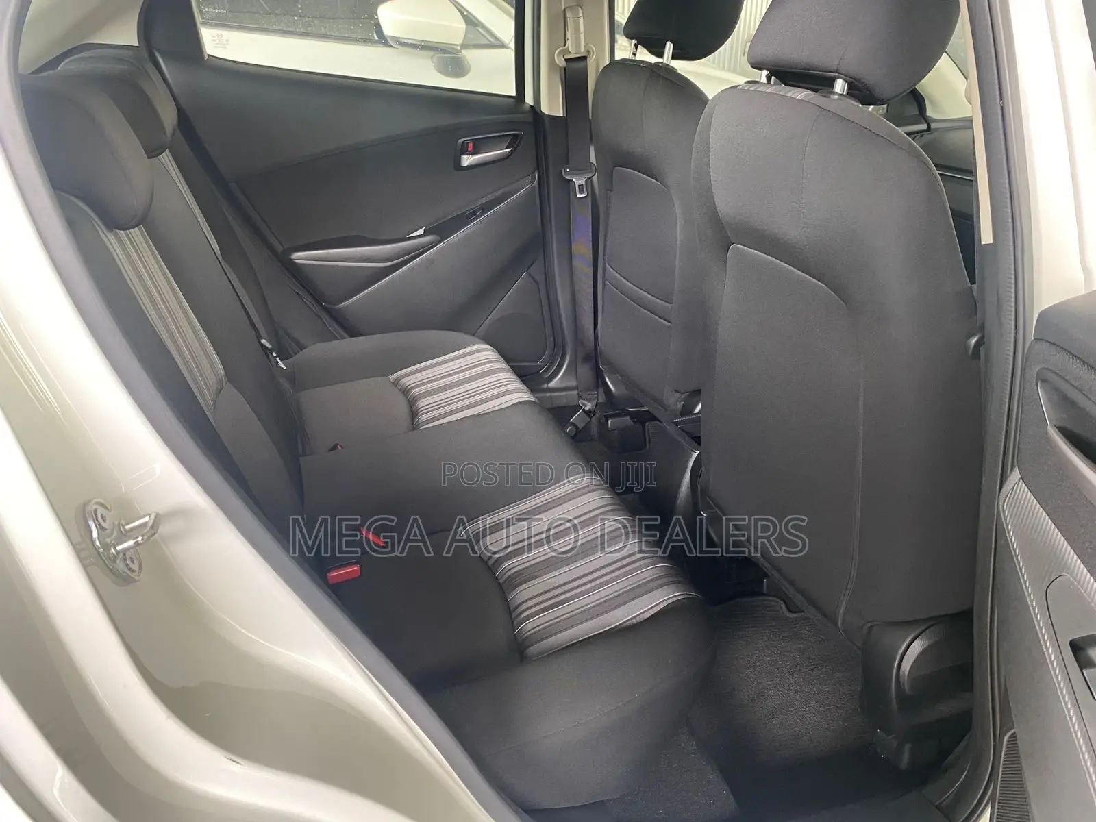 Mazda Demio 2018 White