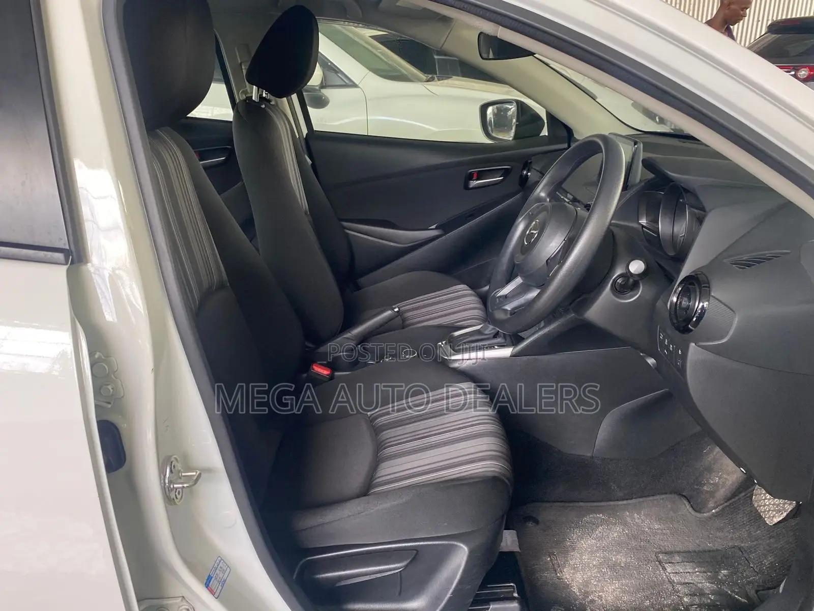 Mazda Demio 2018 White