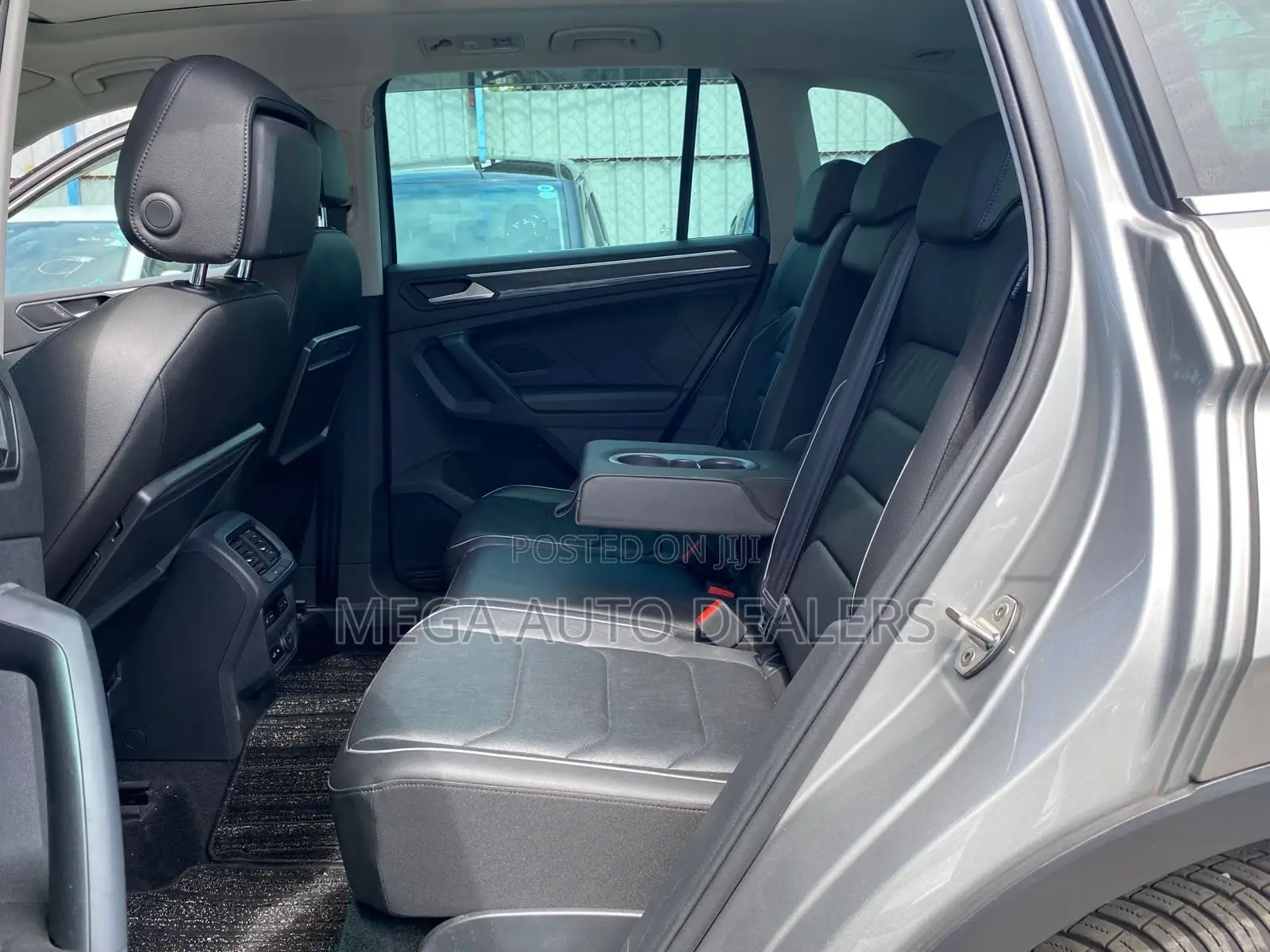 Volkswagen Tiguan 2019 Gray