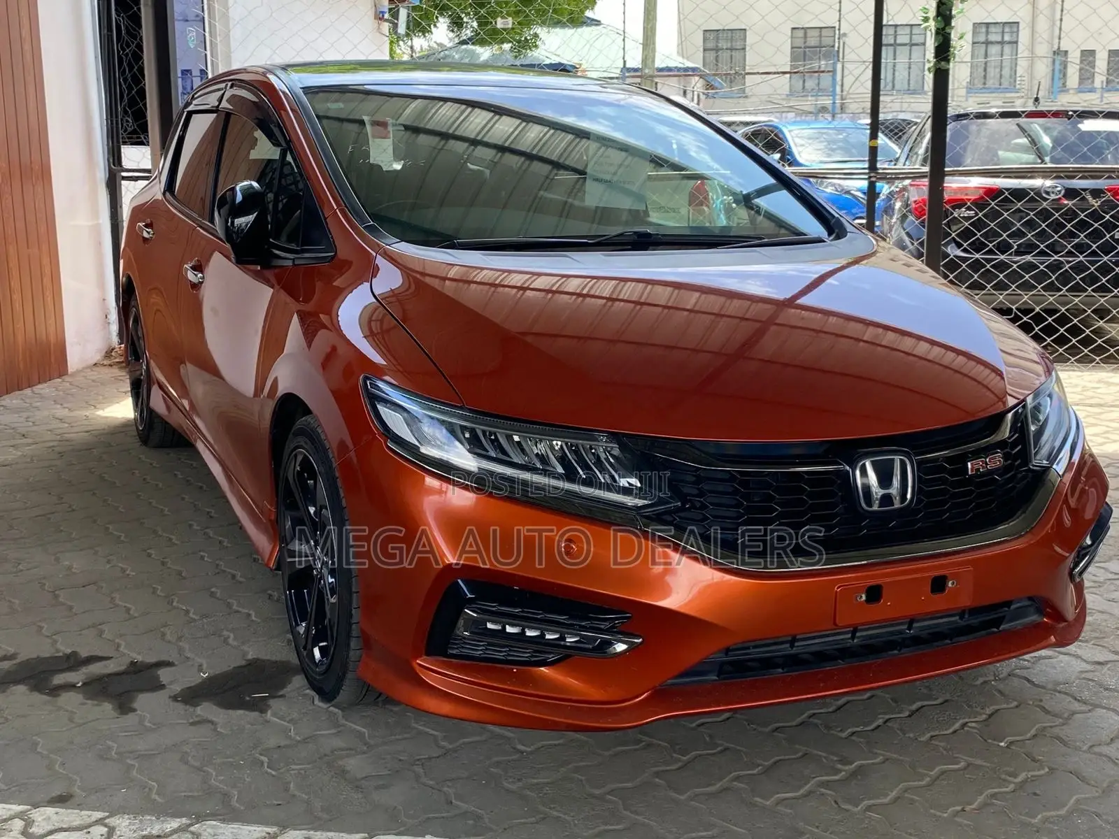 Honda Jade 2018 Orange