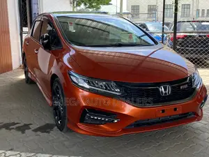 Honda Jade 2018 Orange