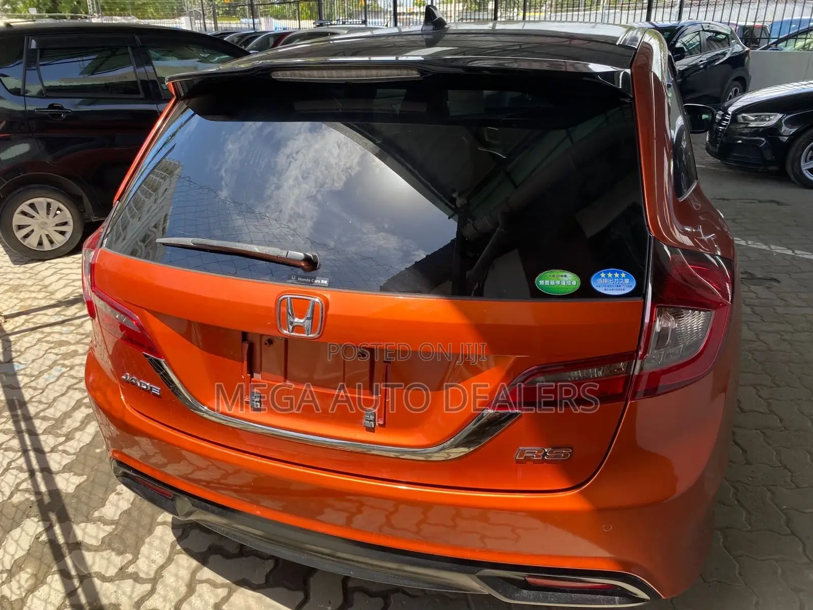 Honda Jade 2018 Orange