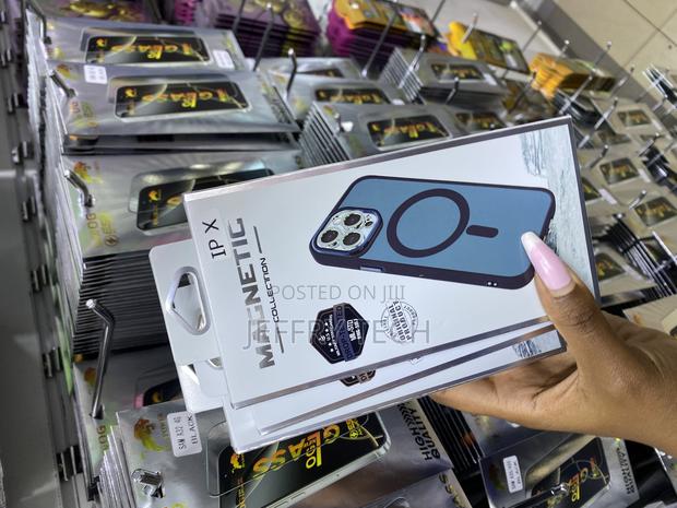 Fndmil iPhone X Translucent Matte Case With Magsafe Wireless Charging - thumbnail 3