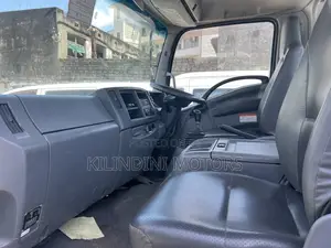 Isuzu Forwad 7tones Open Body
