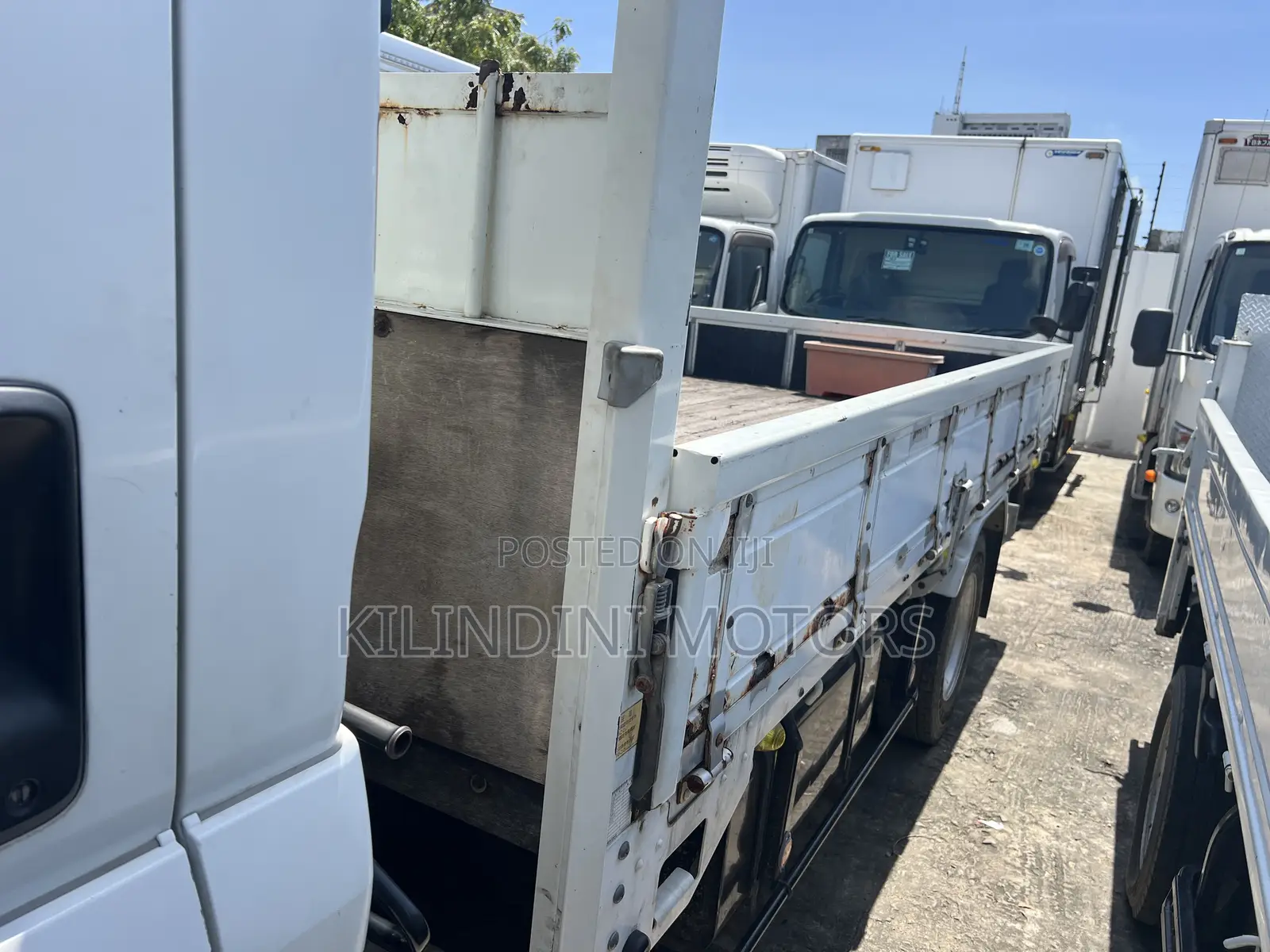 Isuzu Forwad 7tones Open Body