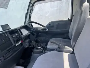 Isuzu Elf Closed Body Frinzer Very Clean for Vegitables