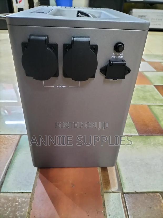 Vestwood 2kwh Lithium Home Office Backup Power Station - thumbnail 4