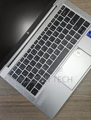 Laptop HP EliteBook 830 G8 16GB Intel Core I7 SSD 512GB
