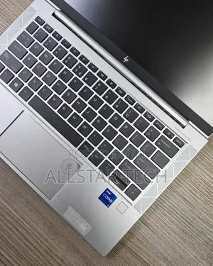 Laptop HP EliteBook 830 G8 16GB Intel Core I7 SSD 512GB