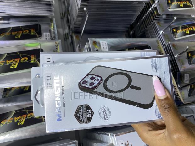 Grozh iPhone 11 Case Magnetic Compatible Black Translucent - main view