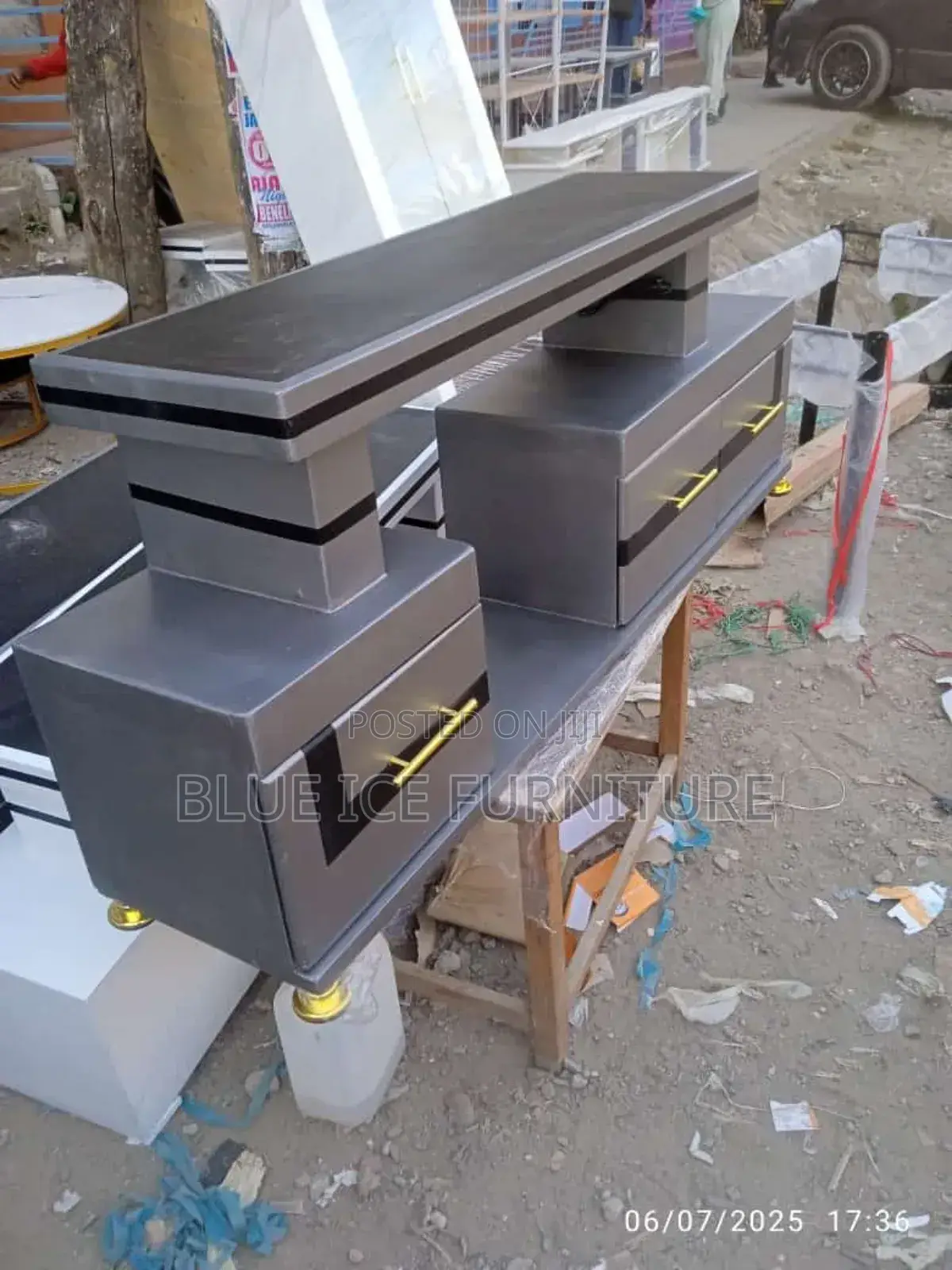 Luxurious Grey Tv Stand