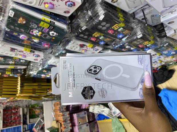 Miguess iPhone 11 Clear Case Compatible With Magsafe Wireless Charging - thumbnail 3