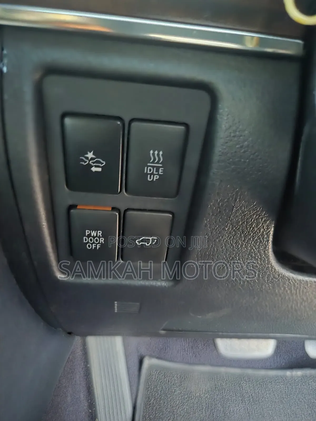 Toyota Land Cruiser 2017 Gray