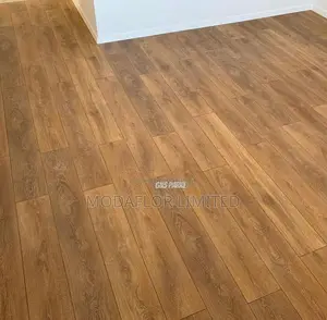 Premium Laminate Flooring – Elegant Wood Textures