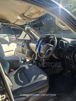 Toyota Land Cruiser Prado 2016 Black