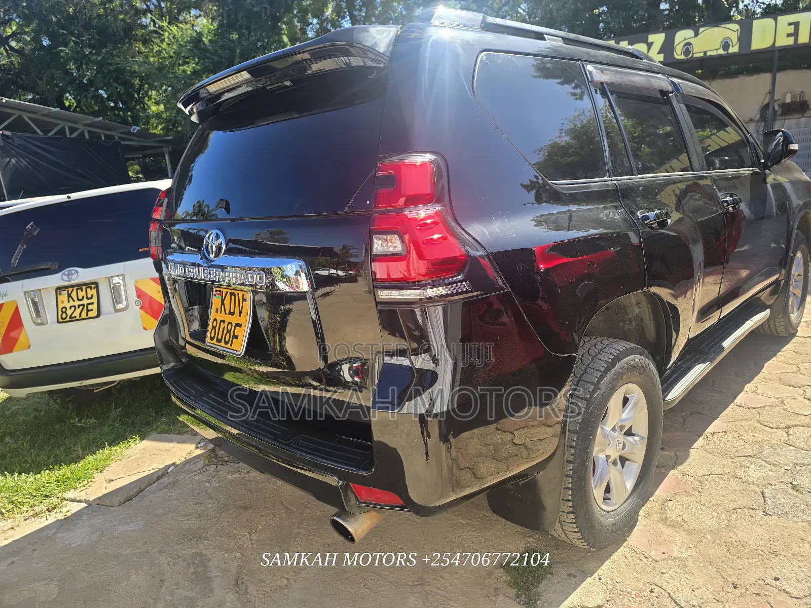 Toyota Land Cruiser Prado 2016 Black