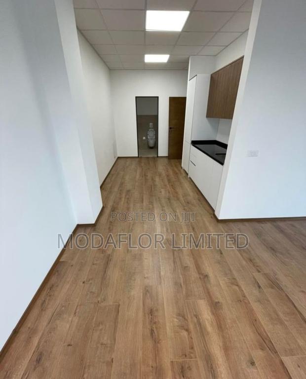 Durable Laminate Flooring at Best Prices - main view