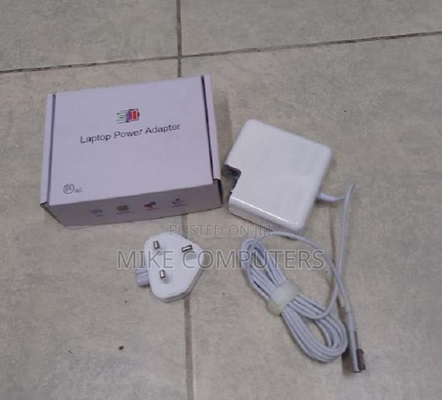 Brand New Macbook L Shaped Charger - main view