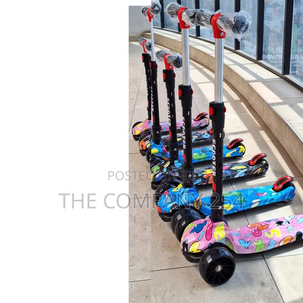 Kids Scooter Age 3-12 at 3500 Toddler Scooter With4 Adjustable Heights