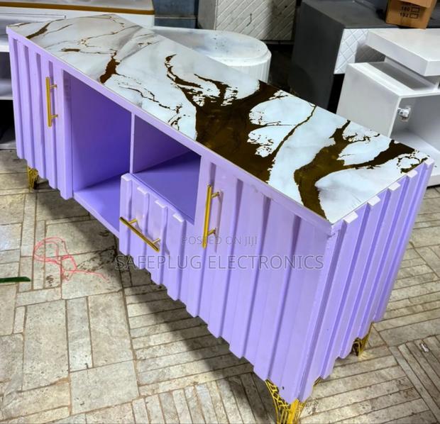 4.5fts Executive Tv Stand - Marble Lining Design With Storage - main view