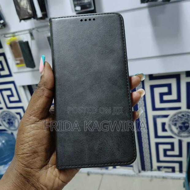 Tecno Spark 40 Pro Plus Leather Flip Cover - thumbnail 2