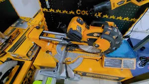 Coofix 2000watts 300mm Electric Mitre Saw Machine.