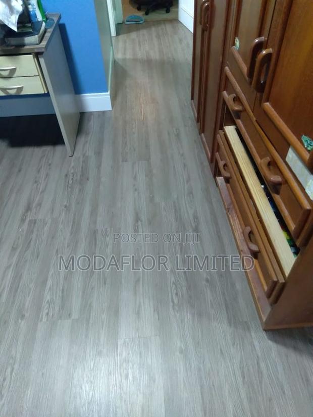 Rental Friendly Laminate Flooring - main view