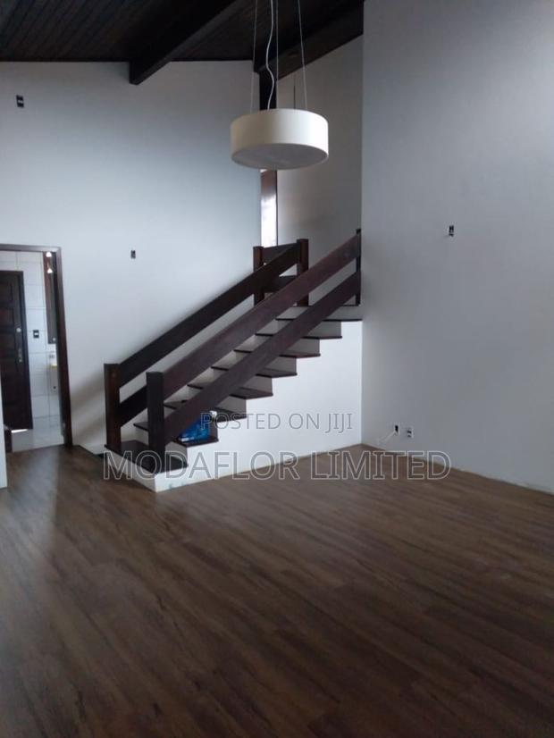 Water Resistant Laminate Flooring for Kitchens Bedrooms - main view