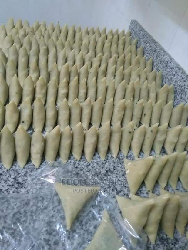 Precooked Samosa - main view