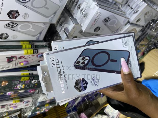 Toben Magnetic for iPhone 13 Case Translucent Matte - thumbnail 3