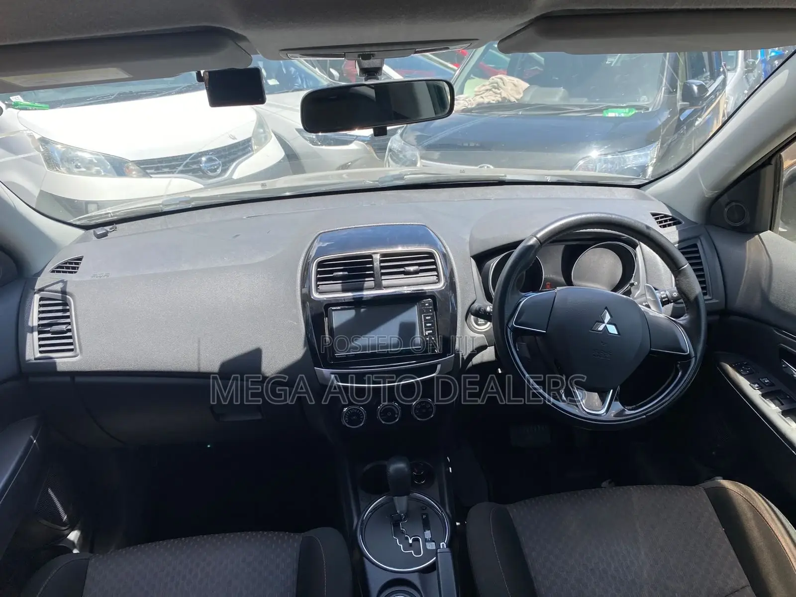 Mitsubishi RVR 2018 Black