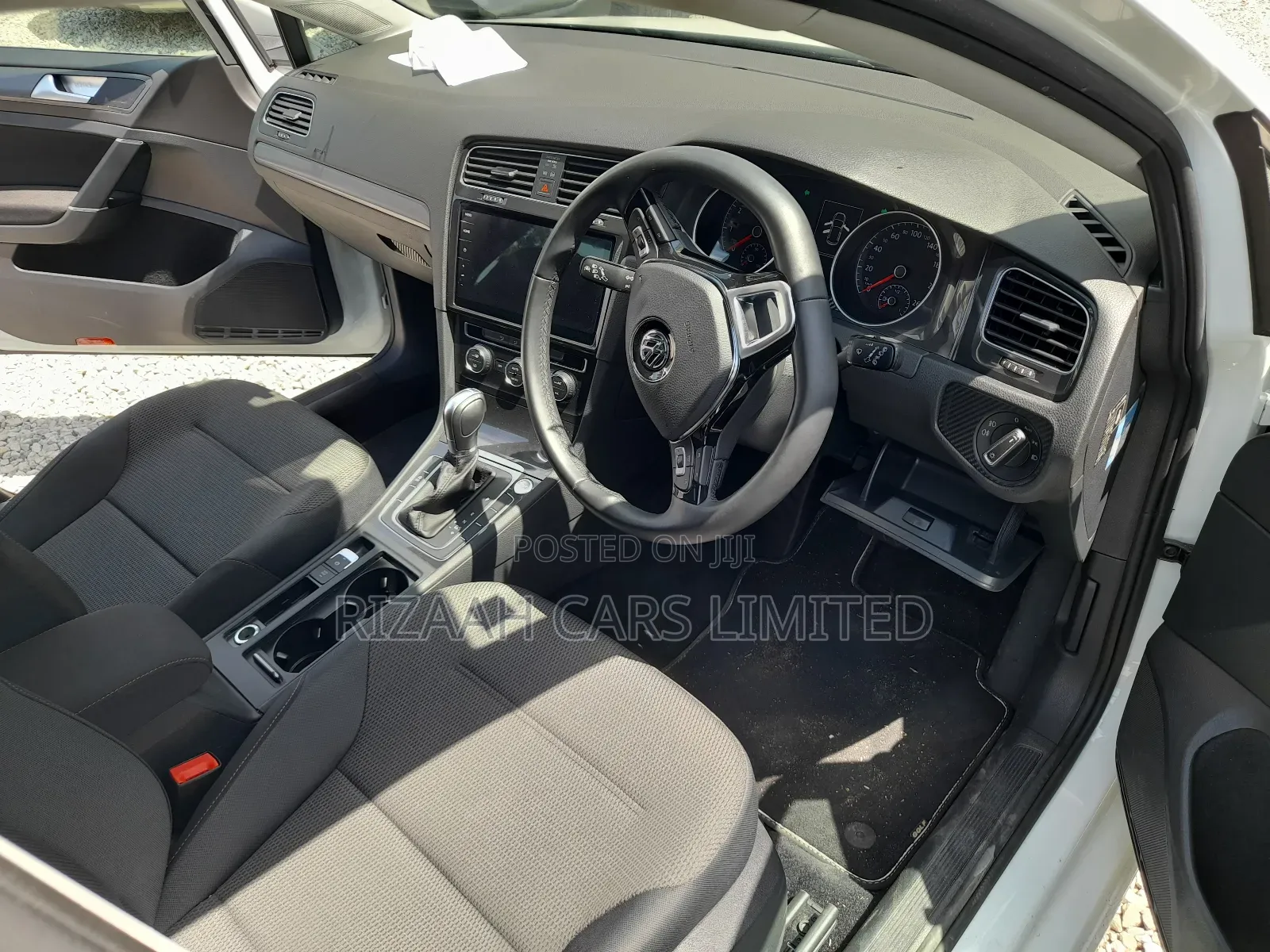 Volkswagen Golf 2018 White
