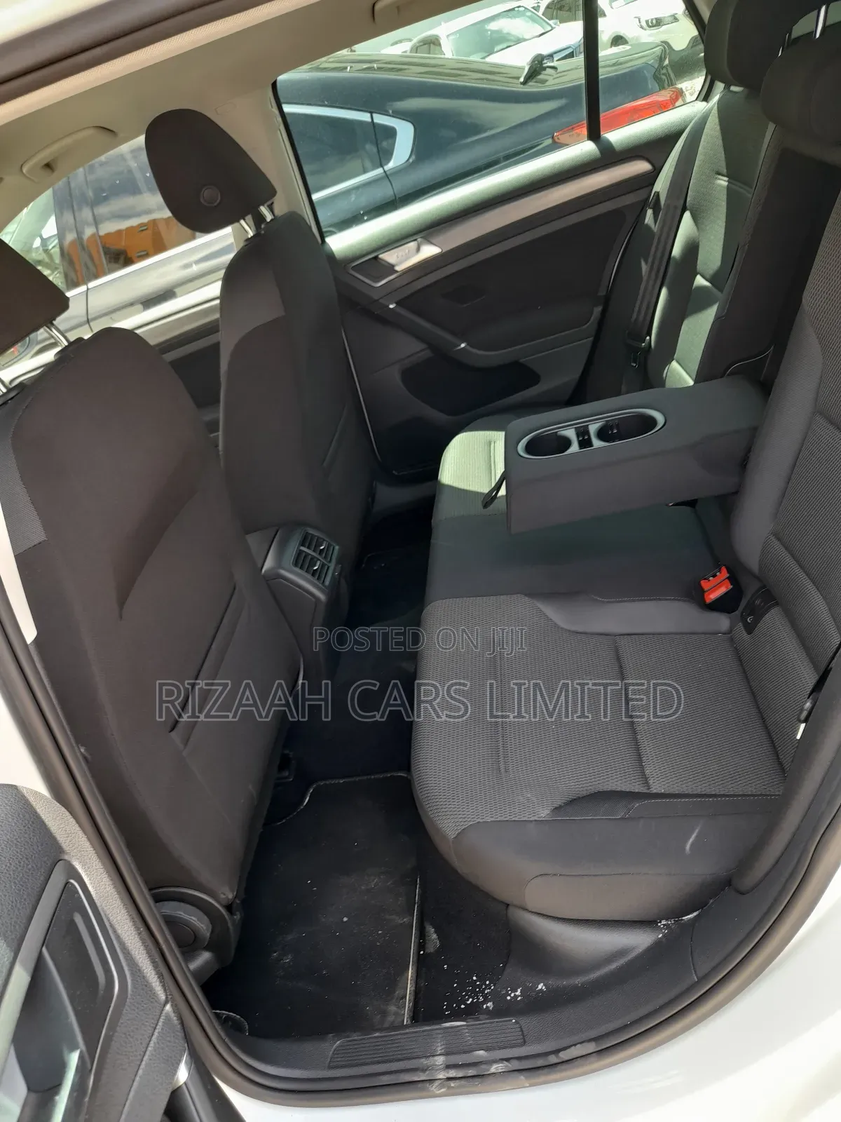 Volkswagen Golf 2018 White