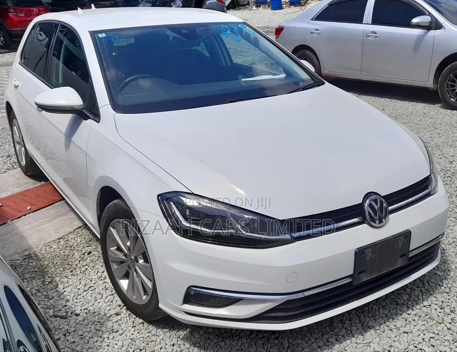 Volkswagen Golf 2018 White