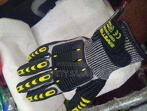 Impact Resistant Gloves - thumbnail 2