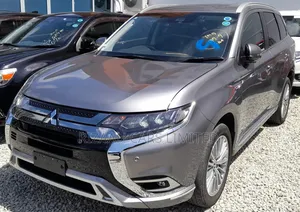 Mitsubishi Outlander 2.4 PHEV AWD 2018 Gray