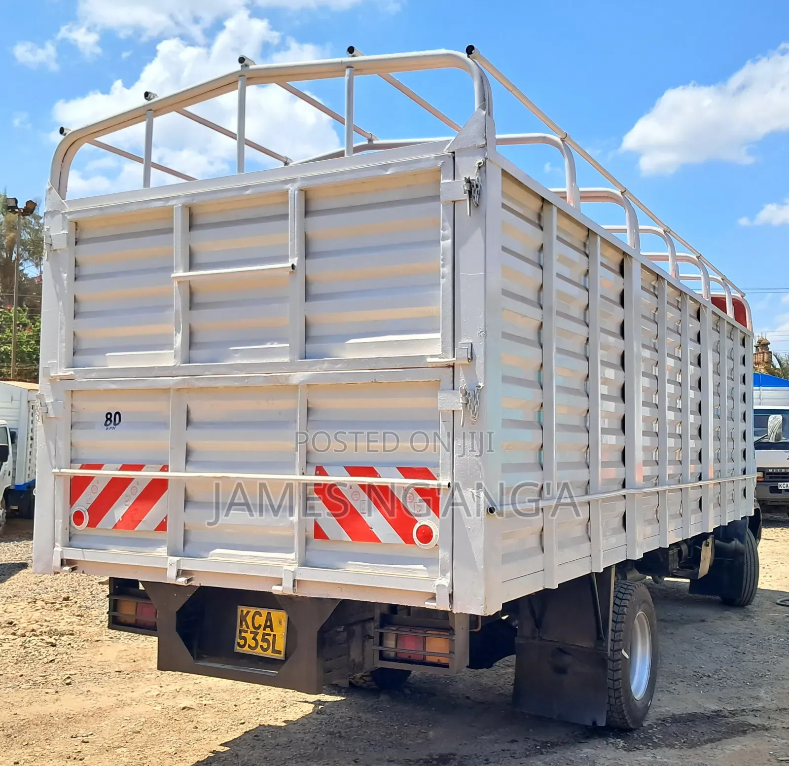 Mitsubishi Fh215 [High Sided]