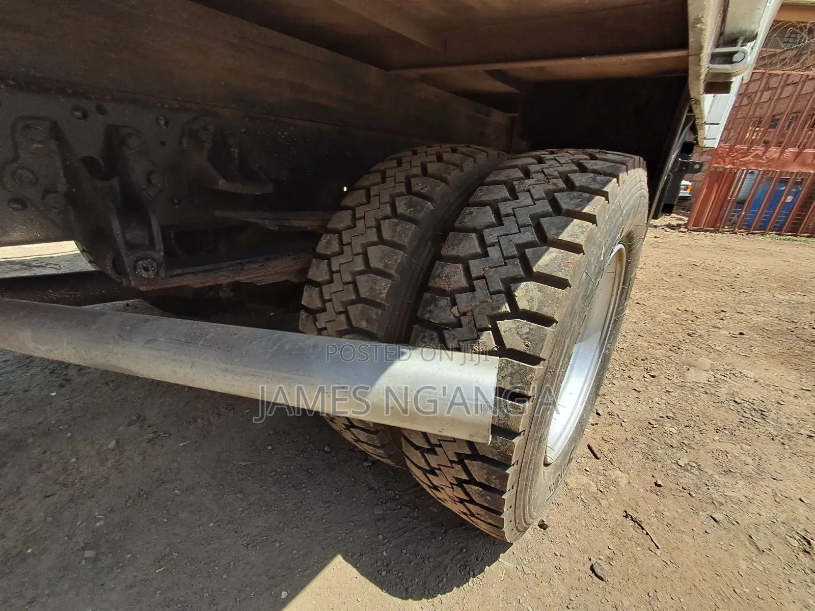 Mitsubishi Fh215 [High Sided]