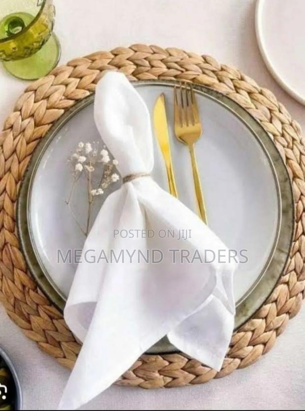 6pc White Cloth Napkins - thumbnail 3