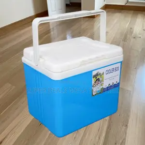 Outdoor Rugged Cooler Box With Insulated Storage and Portable Handle
