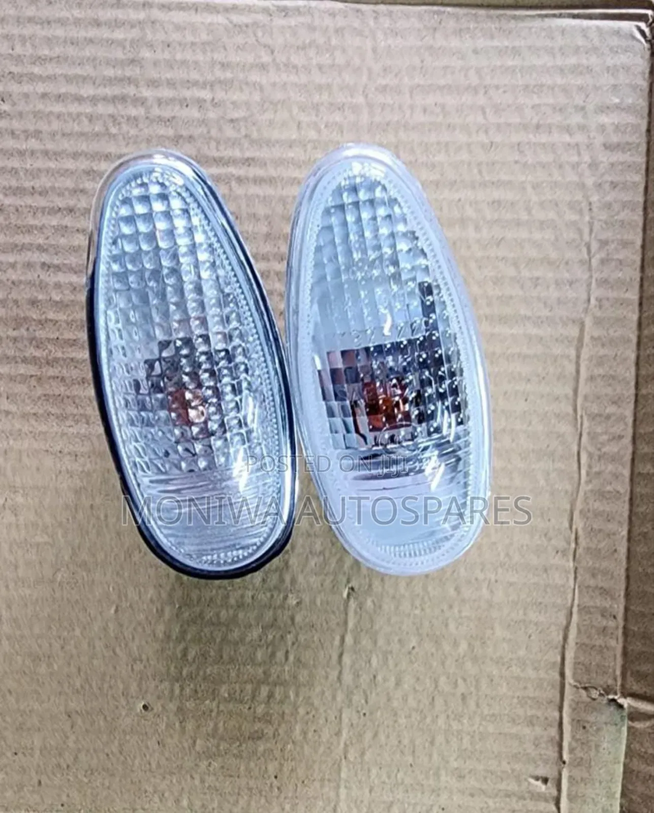 Side Lamp/Indicator Mitsubishi Pajero