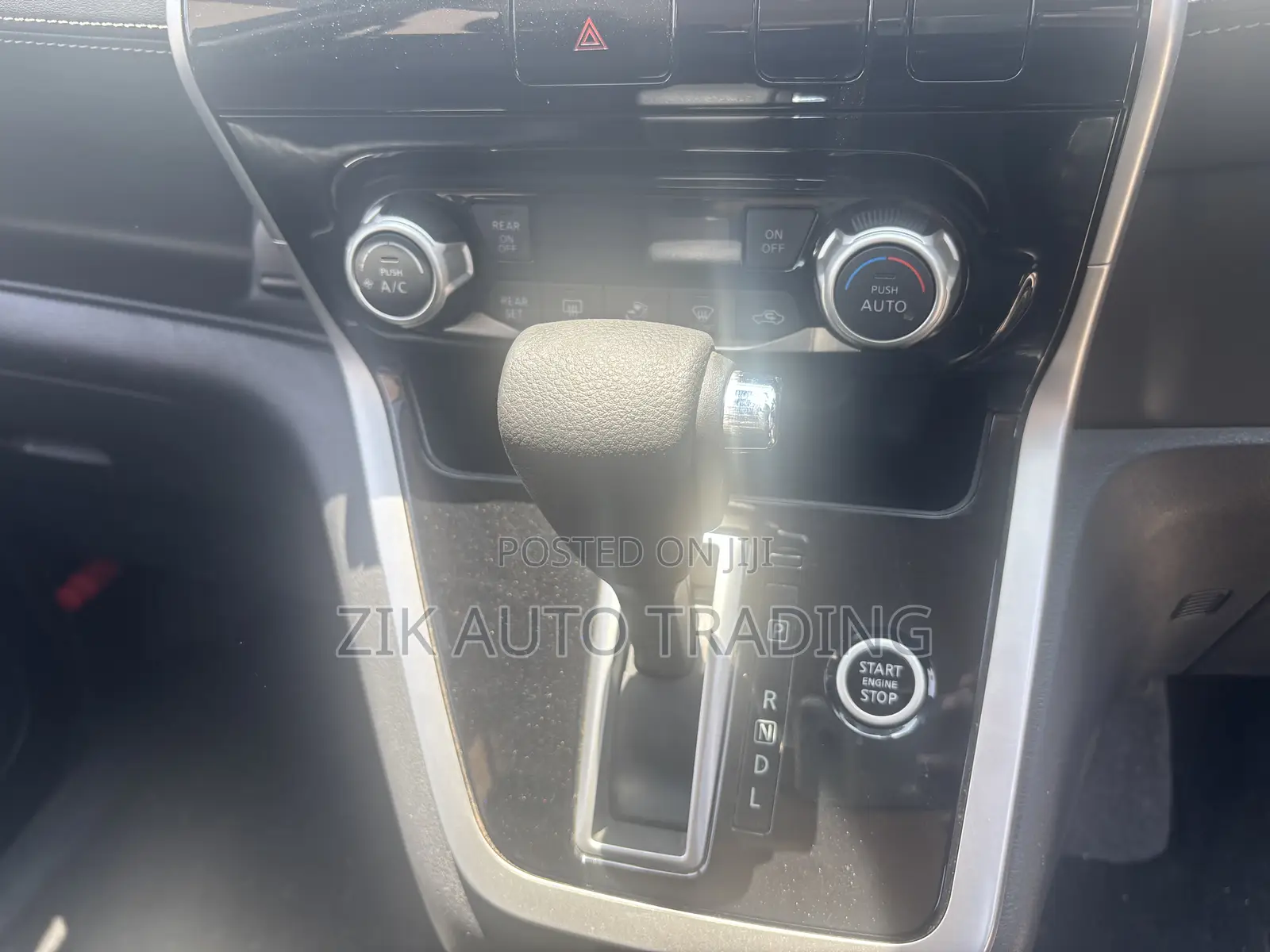 Nissan Serena 2018 Black