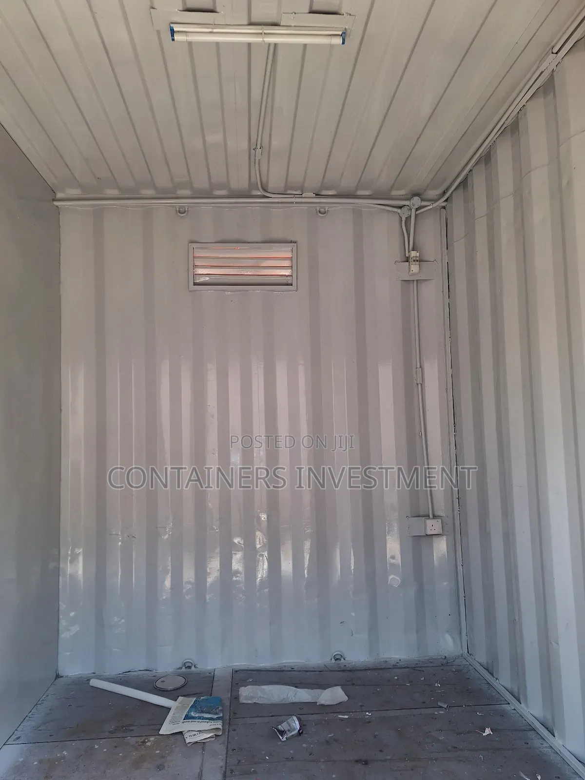 Selling Container Stall - Unique Designs