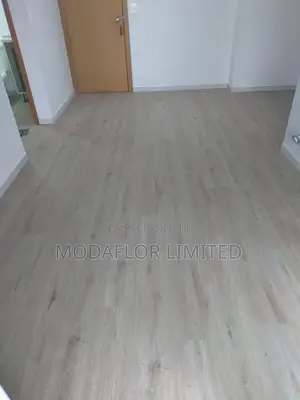 Laminate Flooring – Ideal for Bedrooms Dining Halls