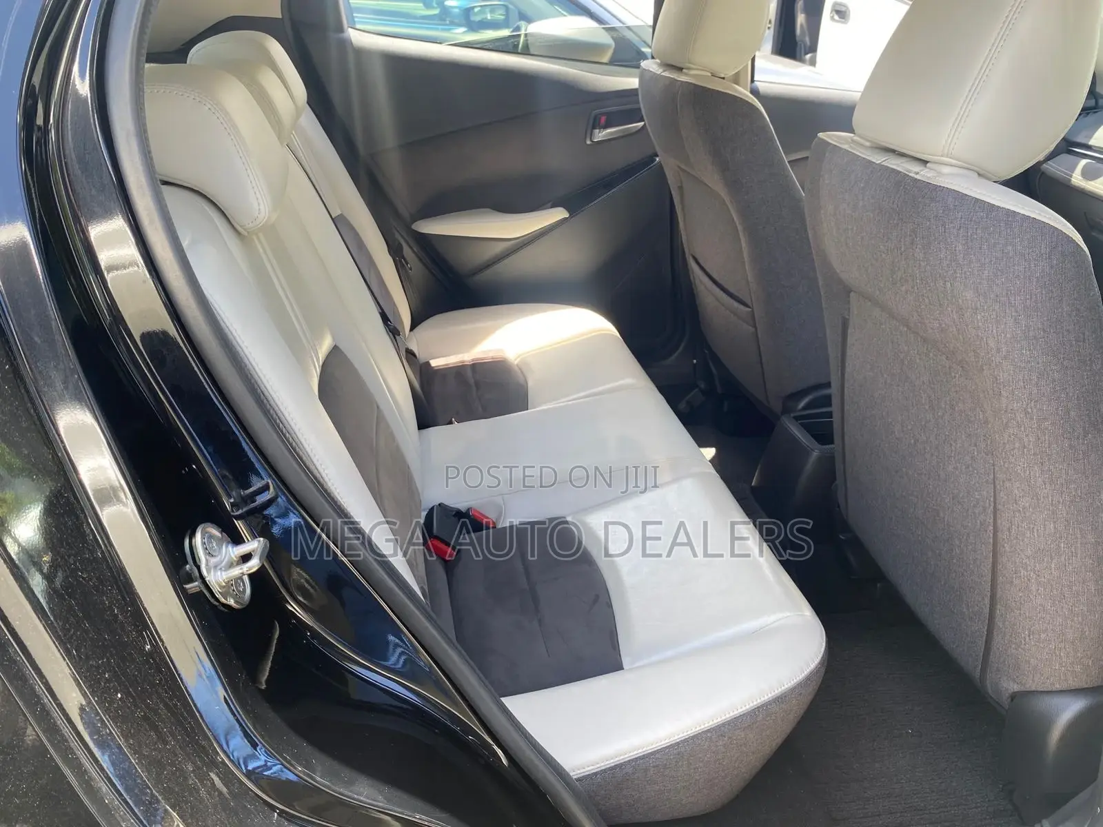 Mazda 2 2020 Black