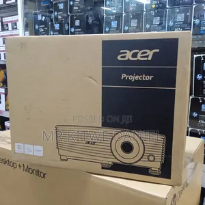 Acer X1123hp DLP Projector