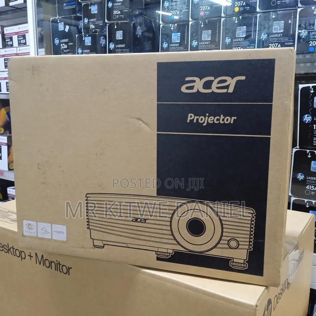 Acer X1123hp DLP Projector