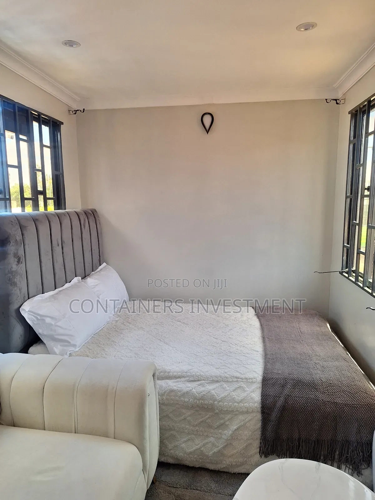 20ft Container Air Bnb Unit- Tastefully Put Together And Cladded.